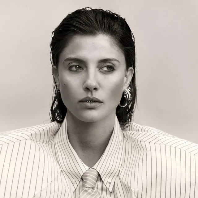 Noga Erez
